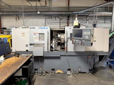Makine  Okuma Genos L300E-M with FMB Turbo 8-80 - Önden görünüm