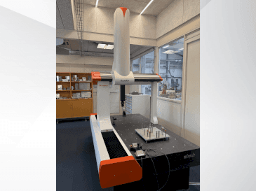 Makine  LEADER Miracle NC8157 - Önden görünüm