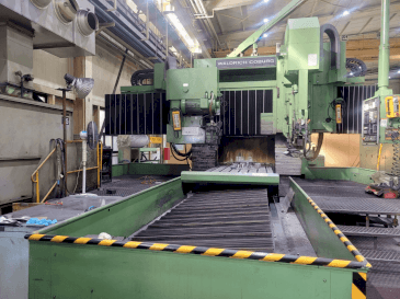 Makine WALDRICH COBURG 30-15 S 2525 - Önden görünüm