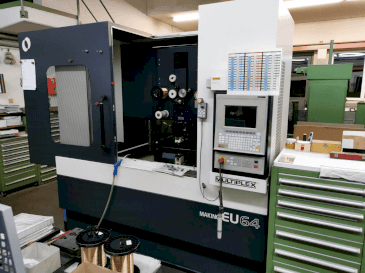 Makine Makino EU64 - Önden görünüm