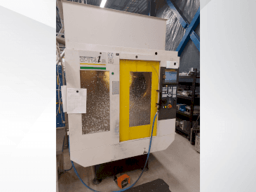 Makine  FANUC Robodrill α-T14iB - Önden görünüm