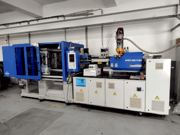 Makine INVERA Intec 250/1110 - Önden görünüm