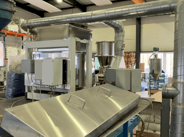 Makine  COPERION STS35 - Önden görünüm