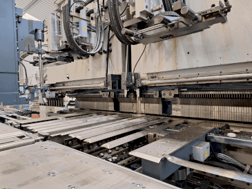 Makine  Salvagnini P4-2220 - Önden görünüm