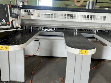 Makine SELCO WN750 - Önden görünüm