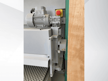 Makine  Kundig Brilliant-3 1300mm-RRPd - Önden görünüm