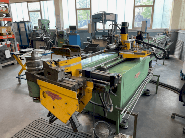 Makine  HERBER 42 CNC - Önden görünüm