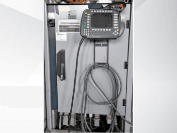 Makine  KUKA KR 360 L280-2 - Önden görünüm