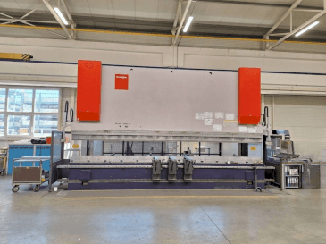 Makine  Bystronic BEYELER XPERT 400 x 6200 - Önden görünüm
