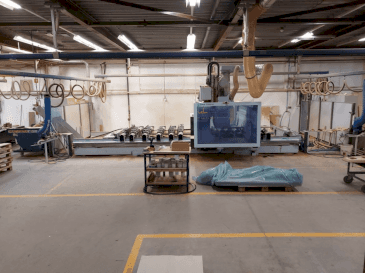 Makine  HOMAG WEEKE Profi BMG 611/60/15/F/AP - Önden görünüm