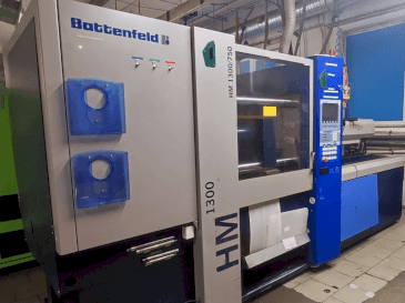 Makine  Battenfeld HM 1300/750 - Önden görünüm