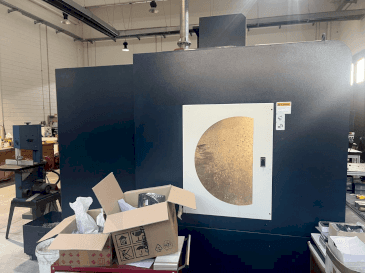 Makine  Johnford Dart VMC 1000A HI TECH - Önden görünüm