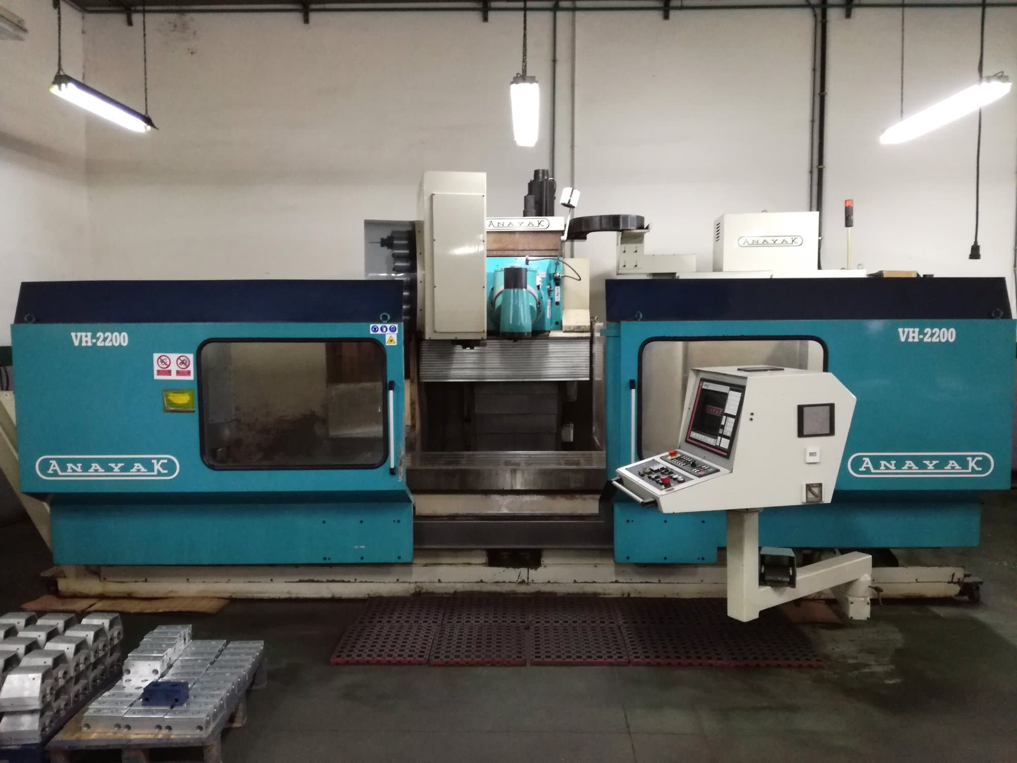 Makine  ANAYAK - Önden görünüm VH-2200