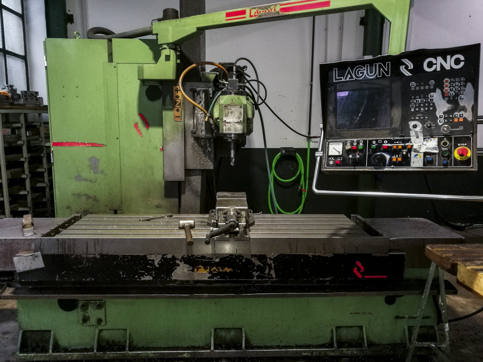 Makine  Lagun - Önden görünüm FBF 1800