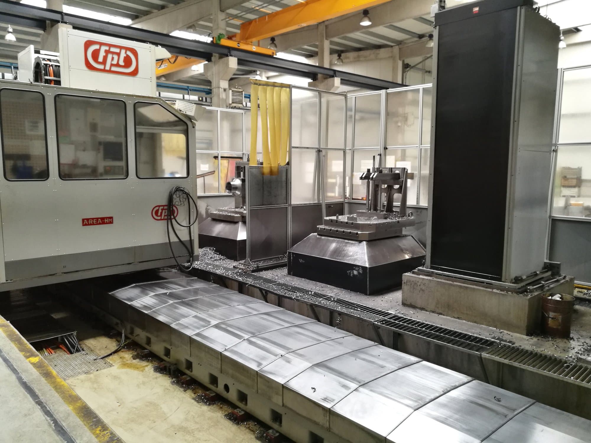 Makine  FPT - Sol görünüm AREA M