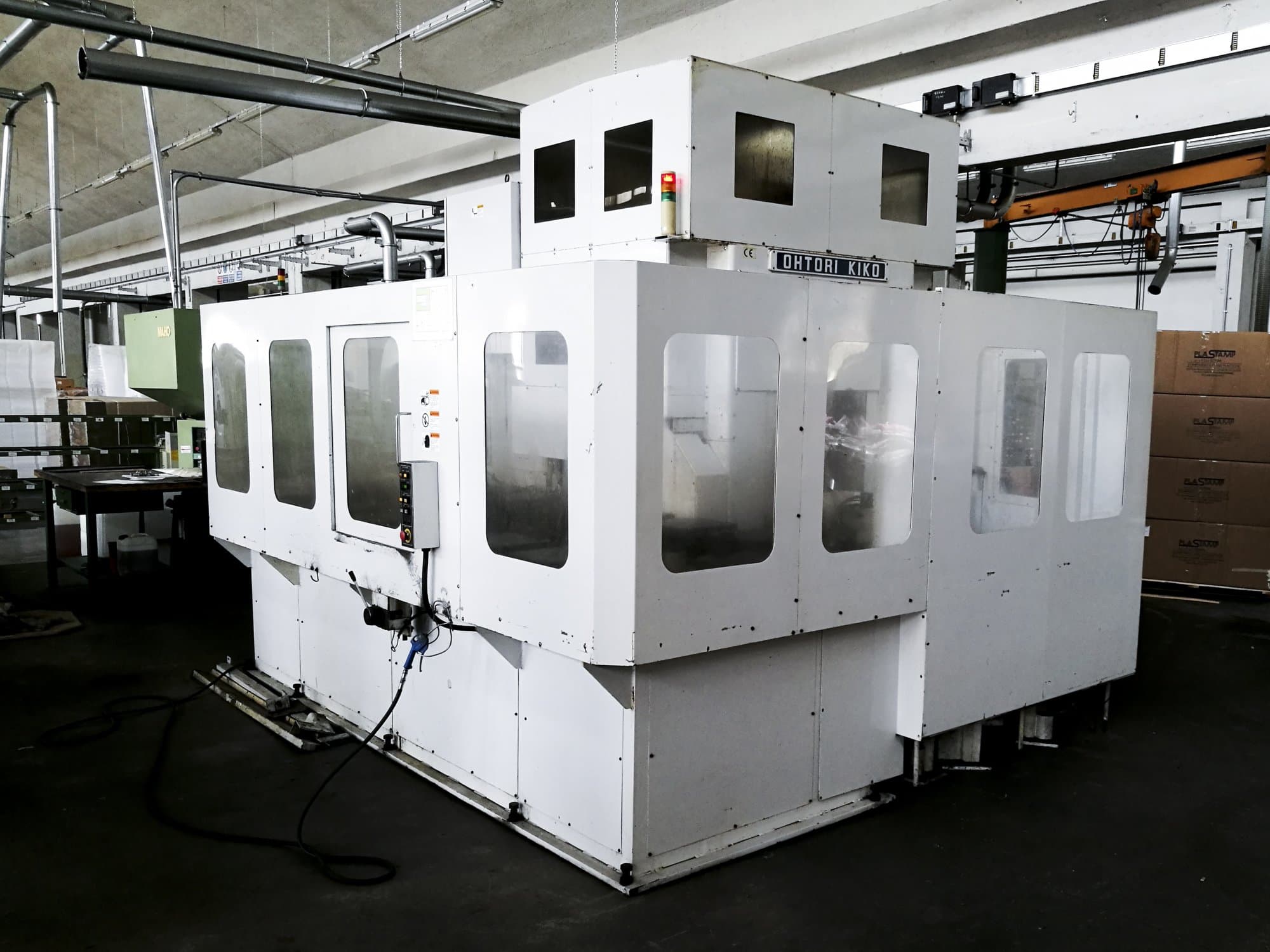 Makine  OHTORI KIKO - Sağdan görünüm OSU 545