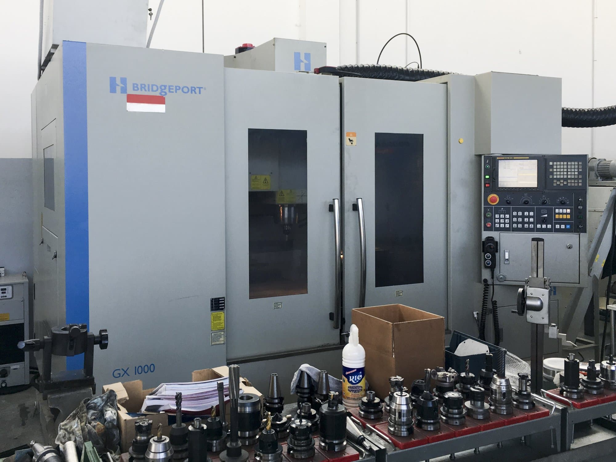 Makine  1 Bridgeport - Önden görünüm GX 1000