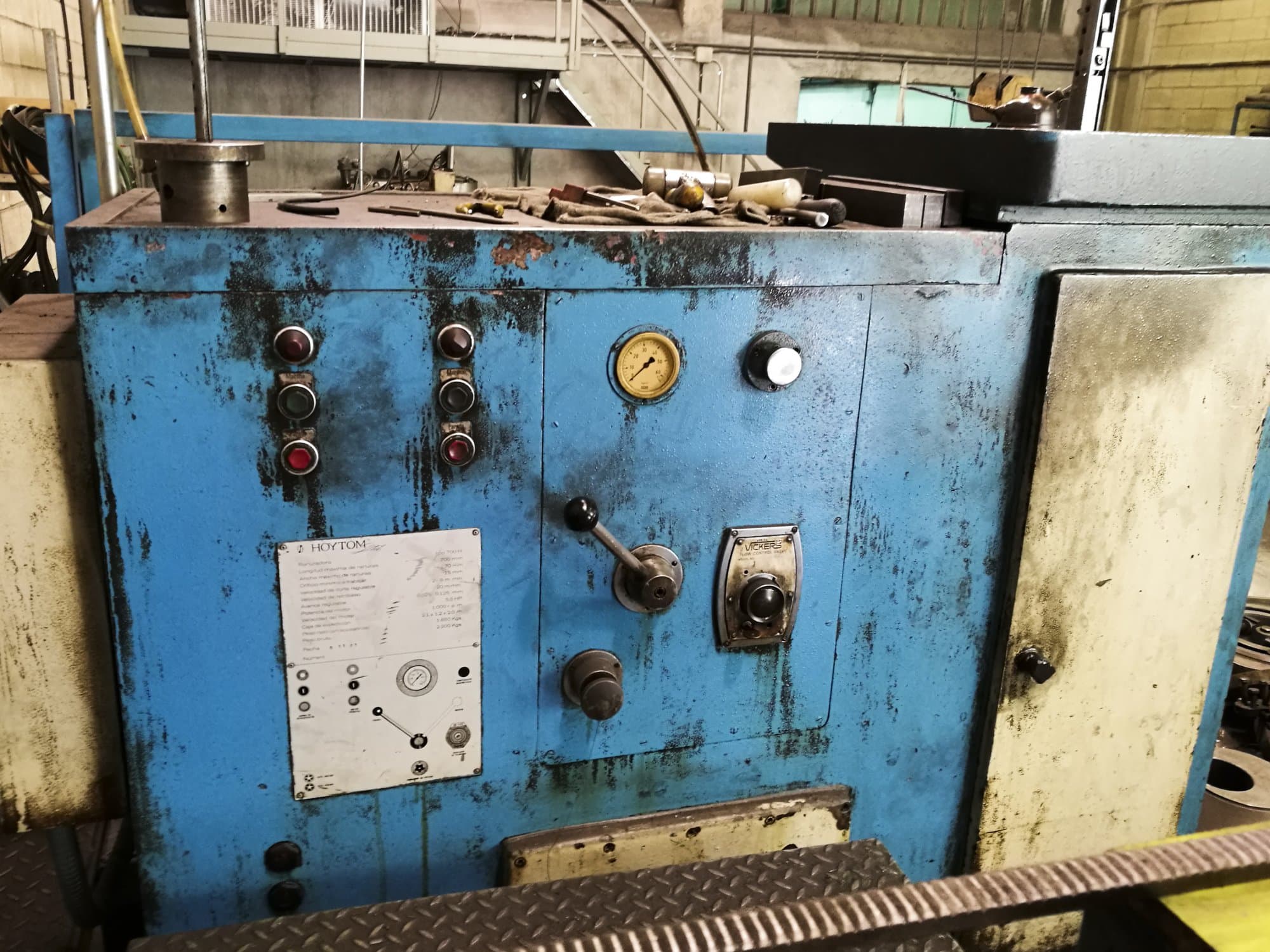 Makine  Hoytom - Önden görünüm 700 H