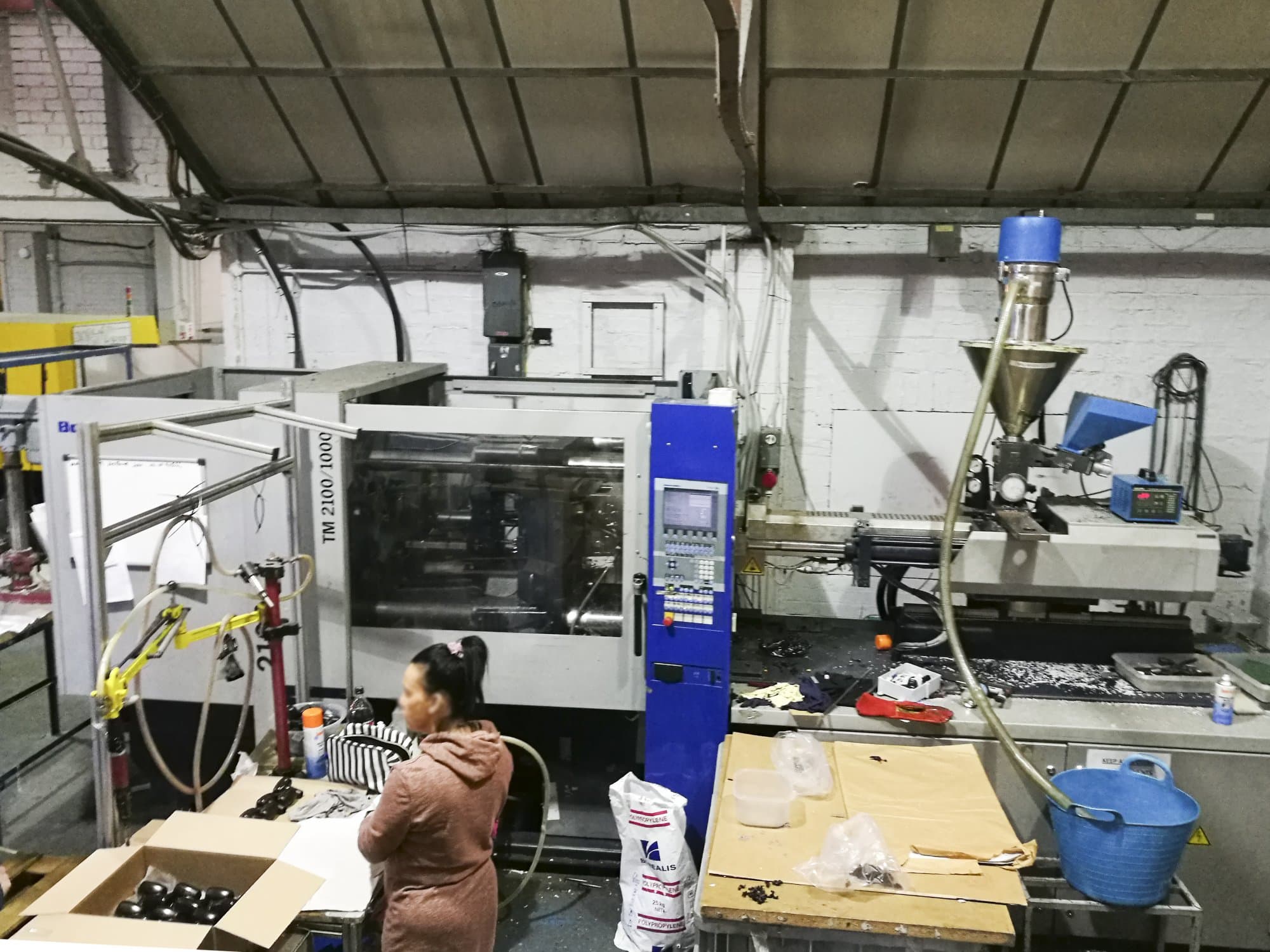 Makine  Battenfeld - Kontrol ünitesi TM 2100/1000