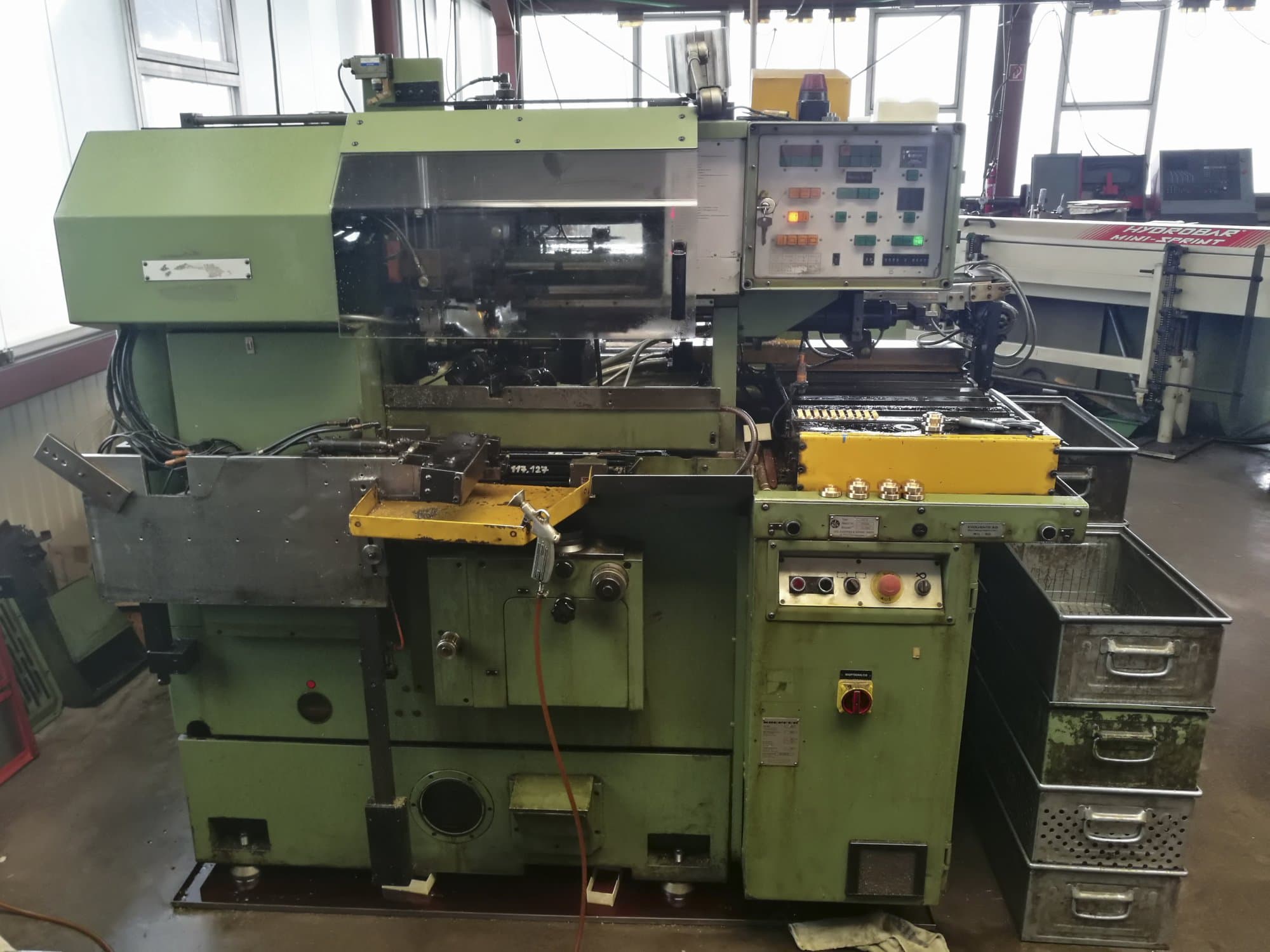 Makine  KOEPFER - Önden görünüm 153 B