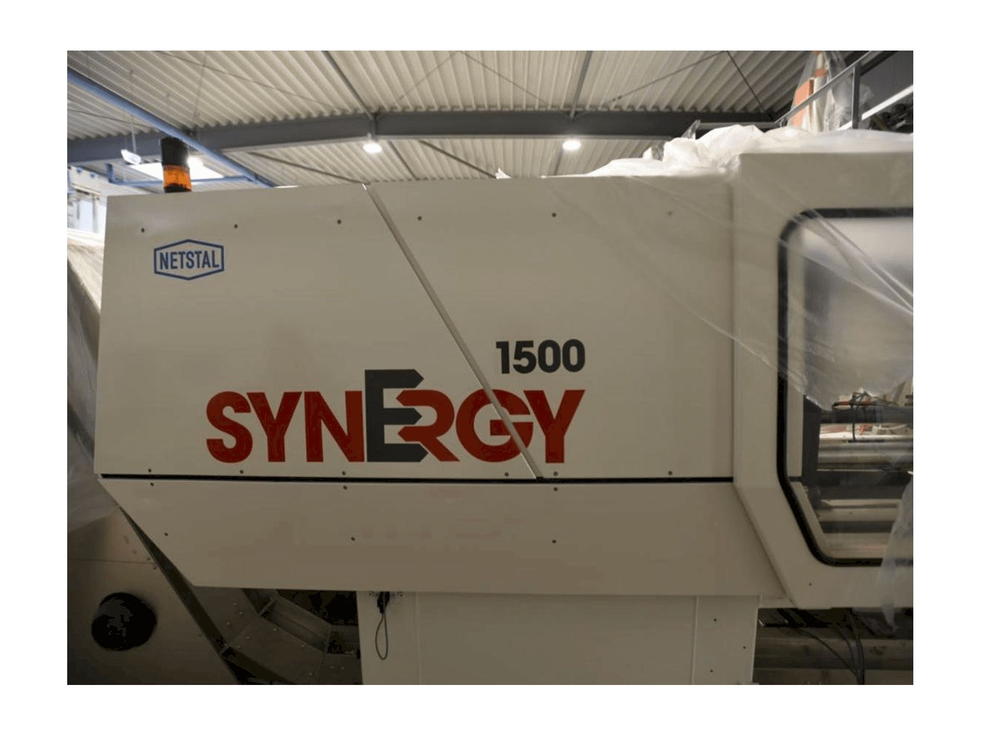 Makine Netstal SynErgy 1500-460 - Önden görünüm