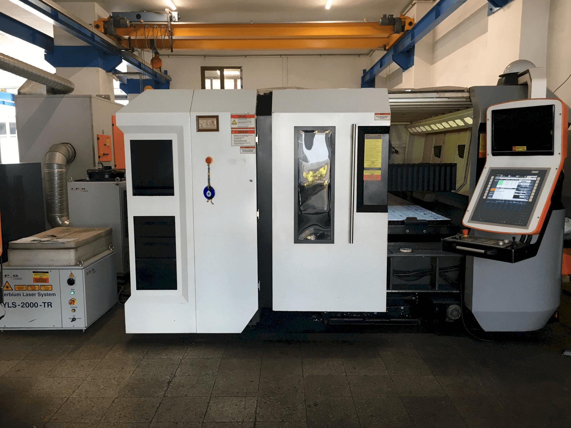 Makine ERMAKSAN FIBERMAK Momentum Gen-3 - Önden görünüm