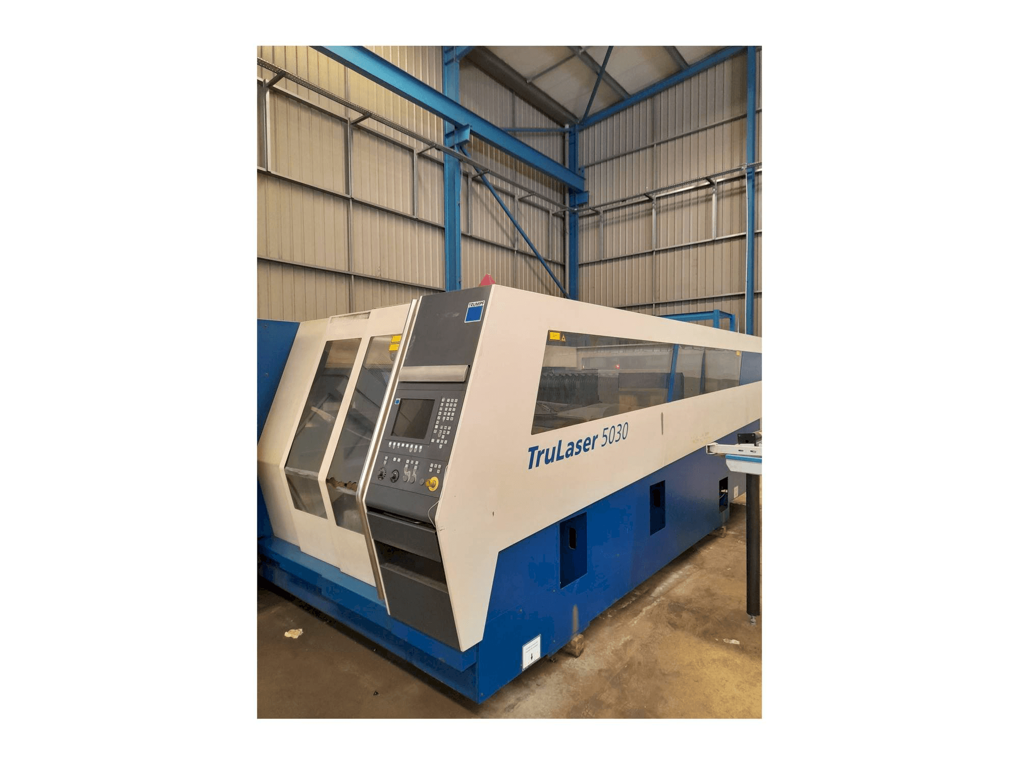 Makine Trumpf Trulaser 5030 - Önden görünüm