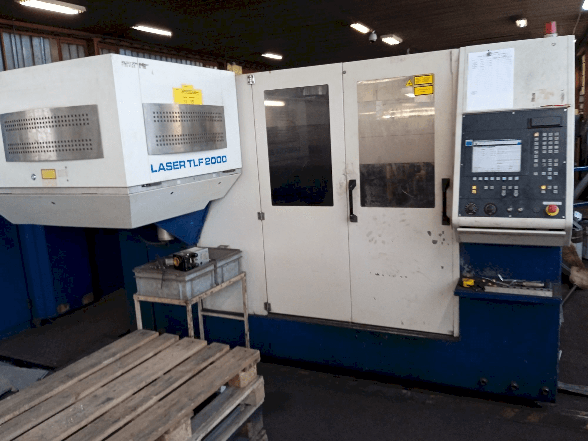 Makine Trumpf Trumatic L 3030 - Önden görünüm