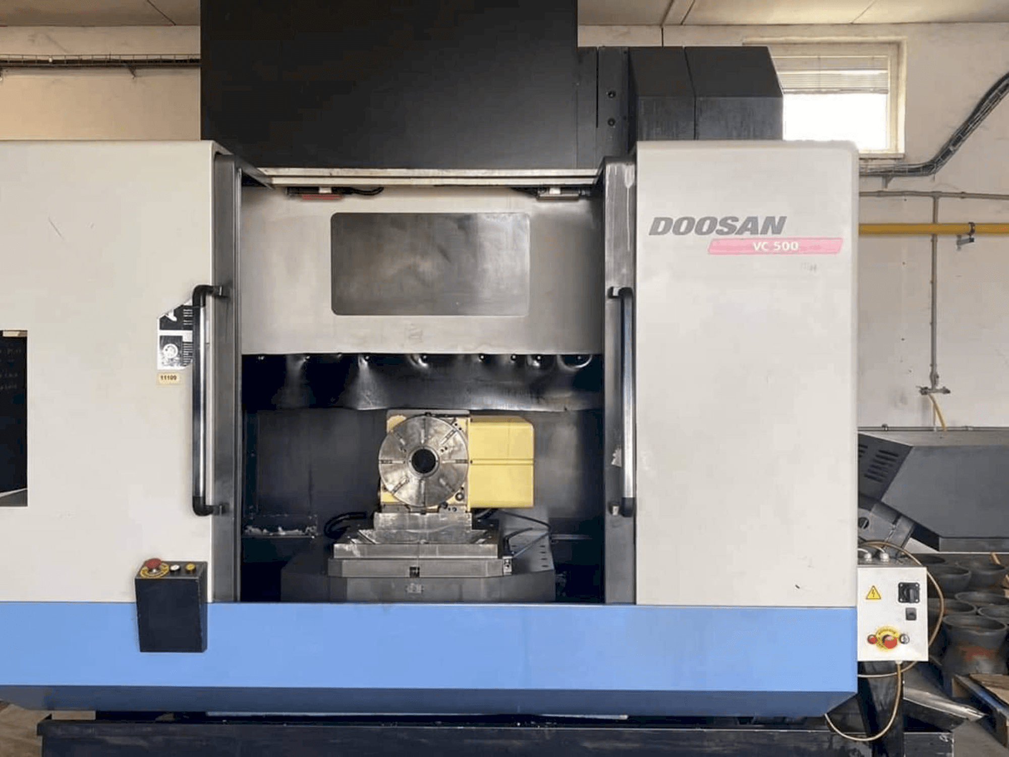 Makine Doosan VC 500 - Önden görünüm