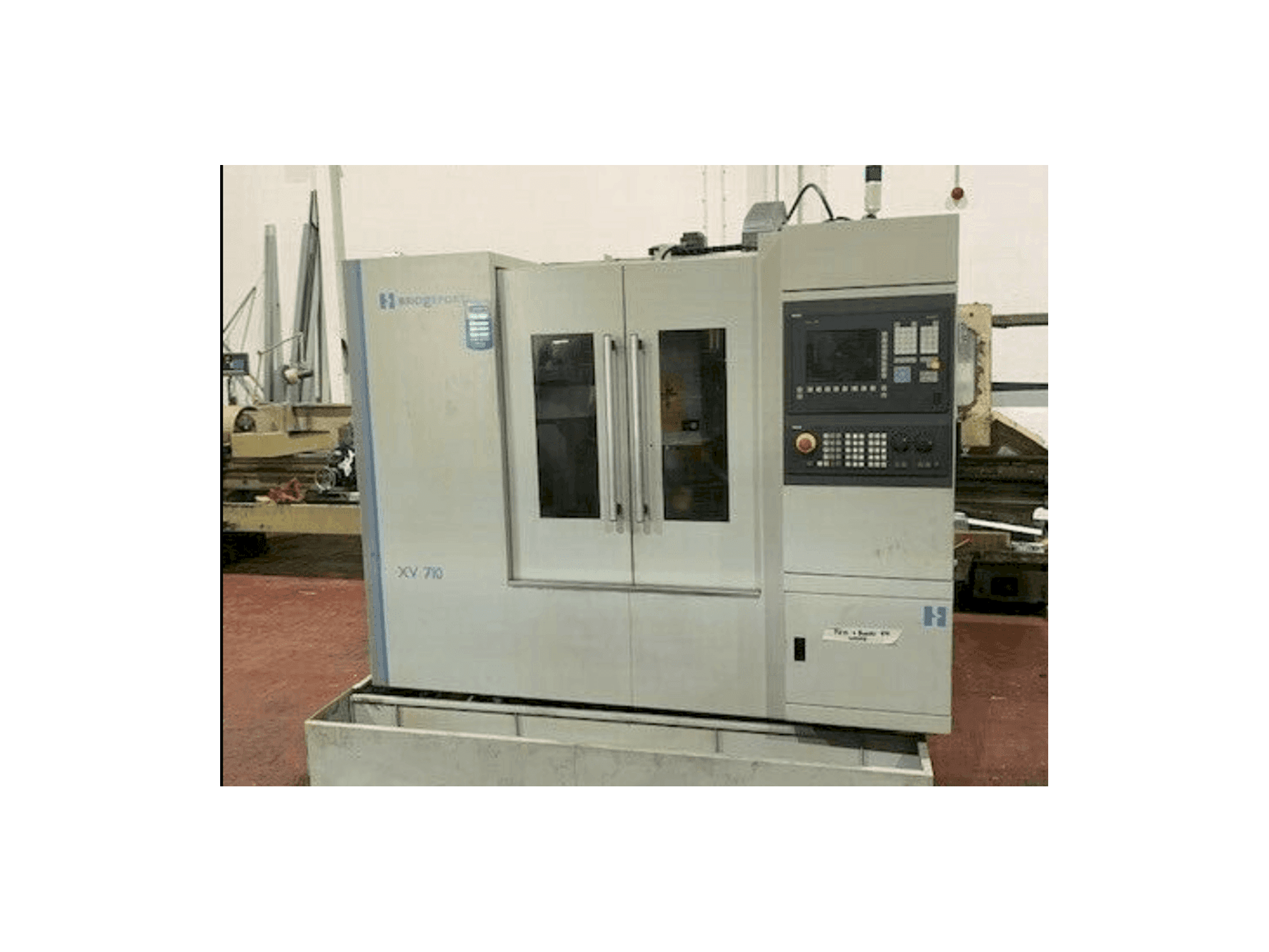 Makine Bridgeport XV 710 - Önden görünüm