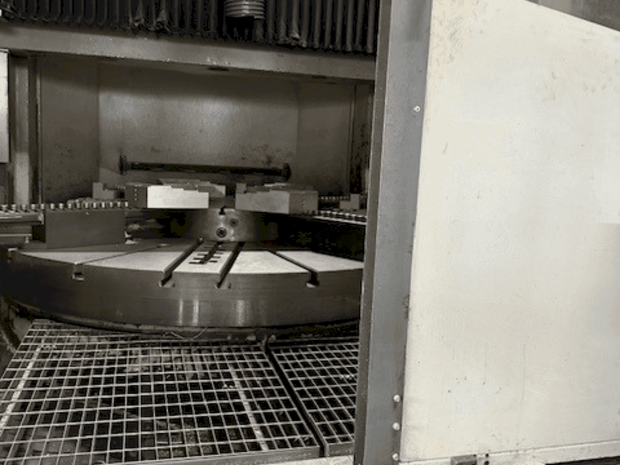 Makine GORBREX TKV 525 CNC - Önden görünüm
