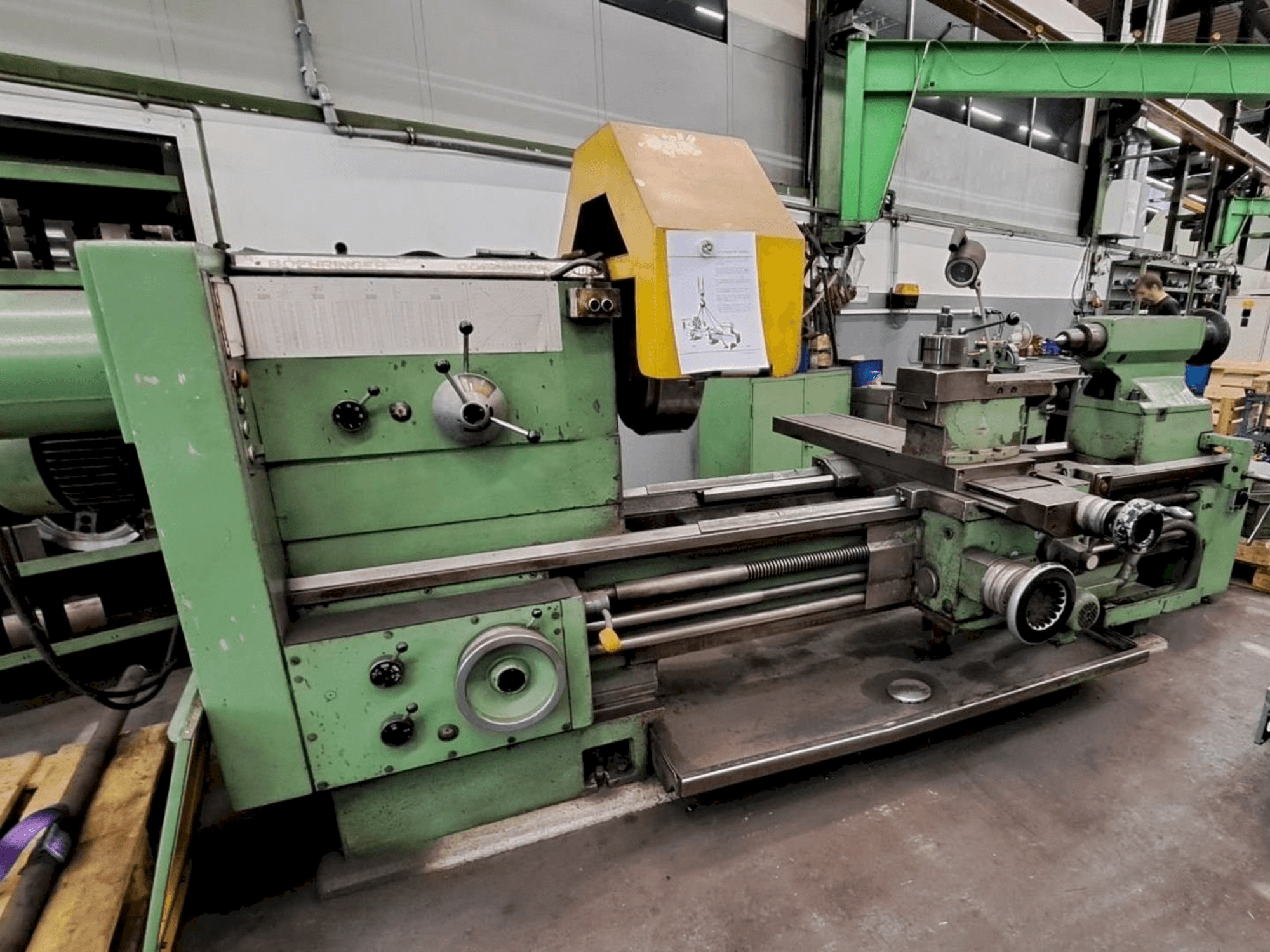 Makine BOEHRINGER VDF V 800 - Önden görünüm