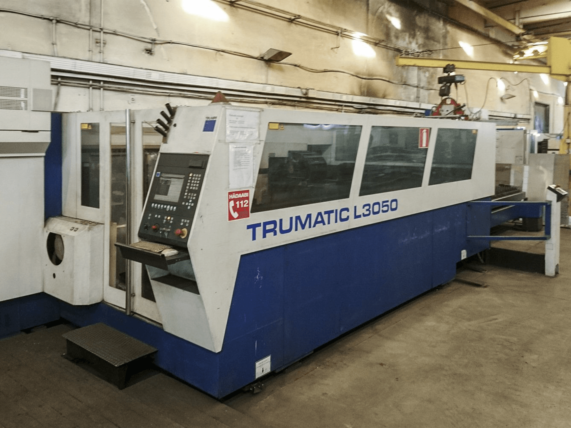 Makine Trumpf - Sol görünüm Trumatic L3050