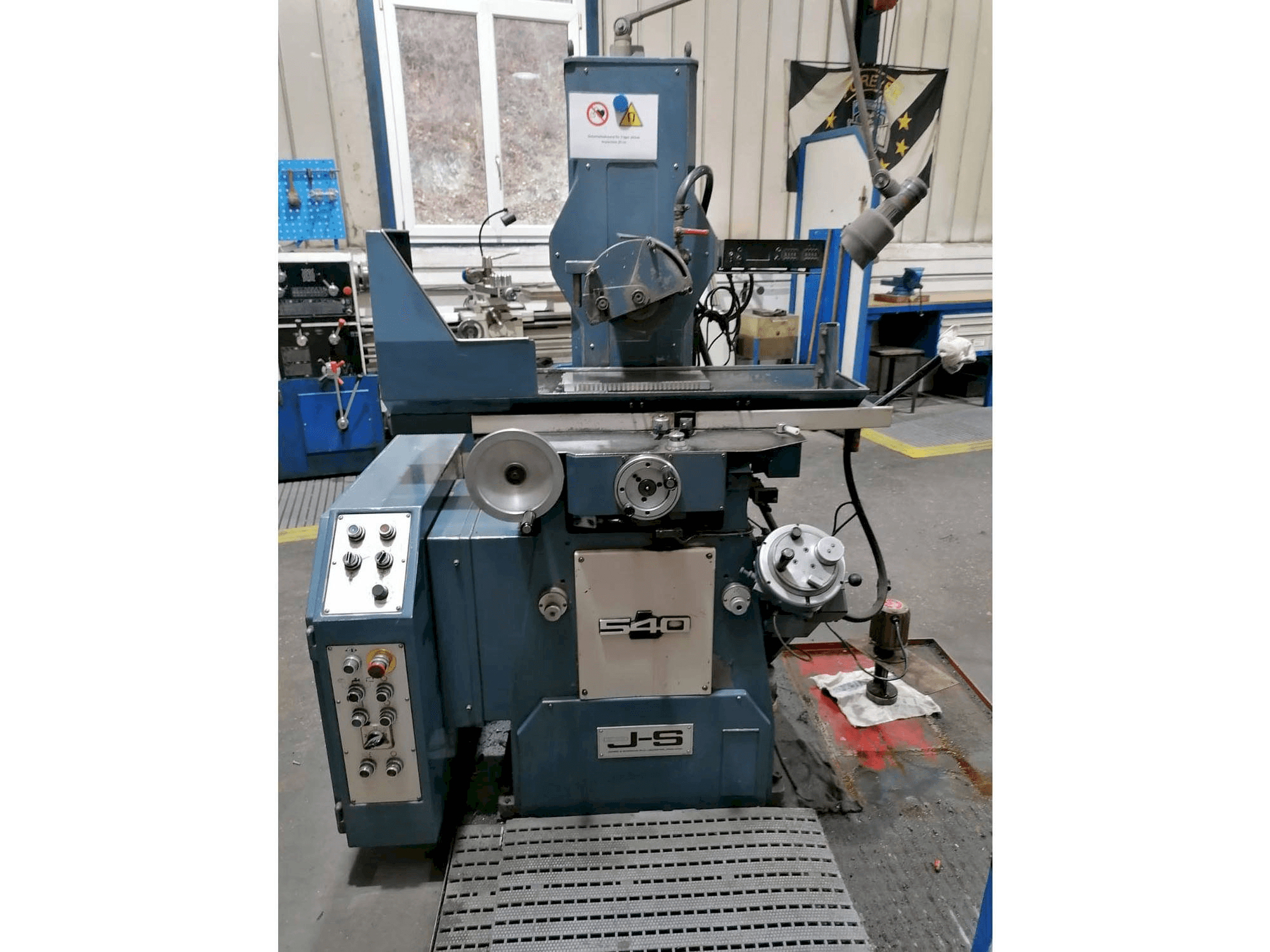 Makine Jones & Shipman 540 - Önden görünüm