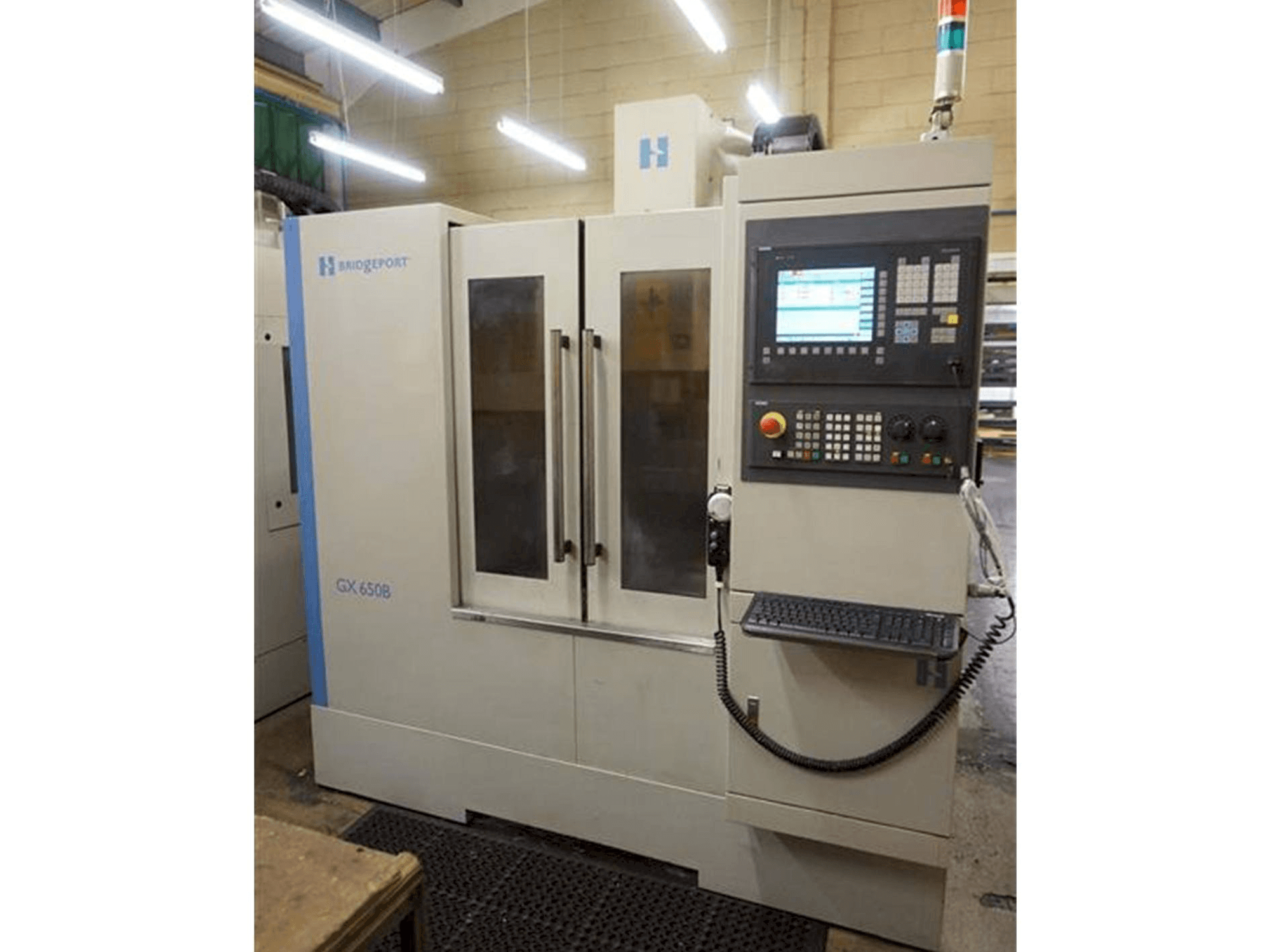 Makine Bridgeport GX 650 B - Önden görünüm