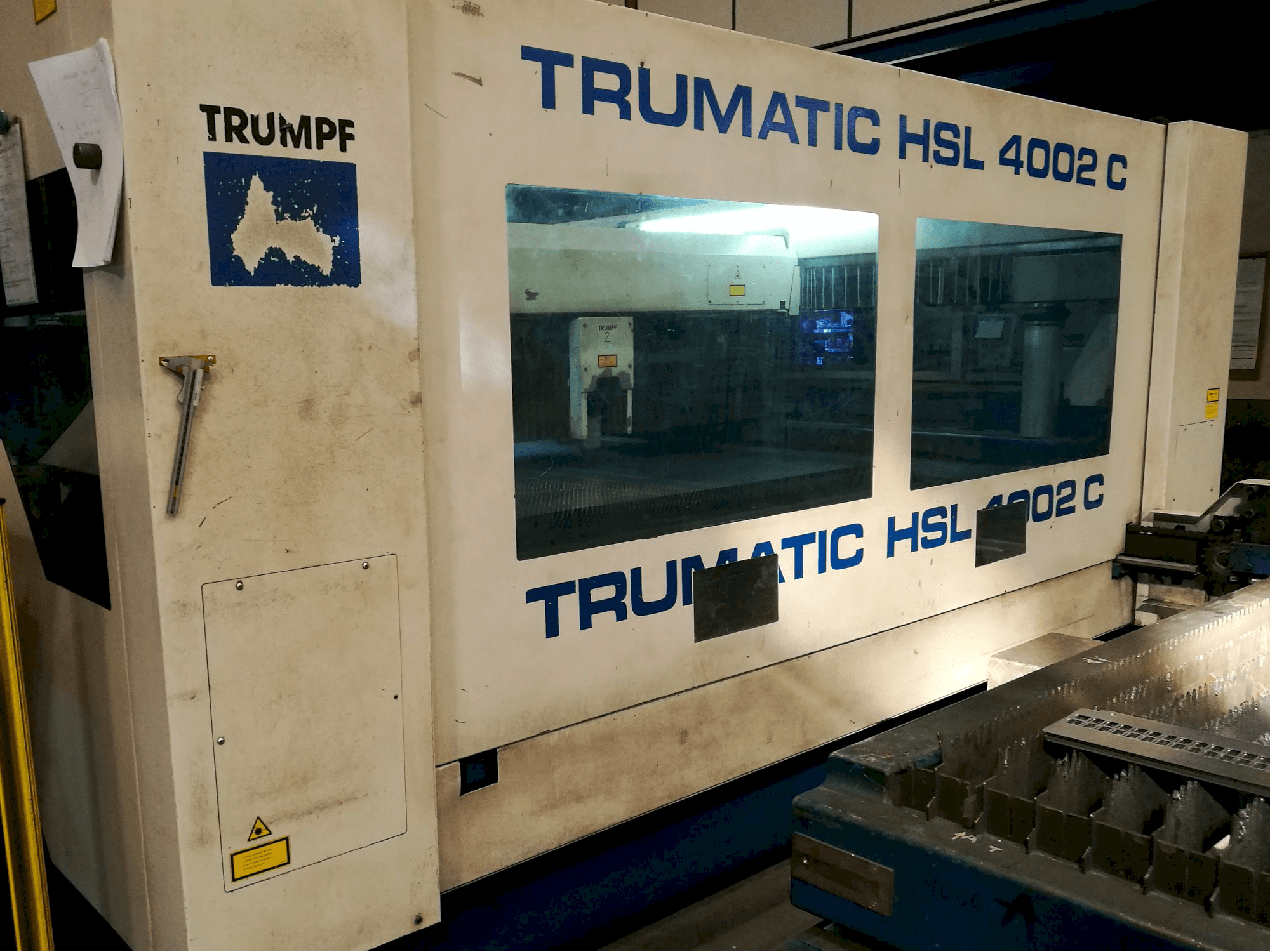 Makine Trumpf - Sol görünüm Trumatic HSL 4002 C