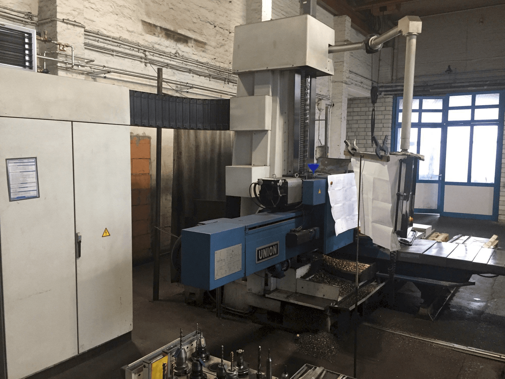 Makine Union BFT 102 - Sol taraftaki görüntü