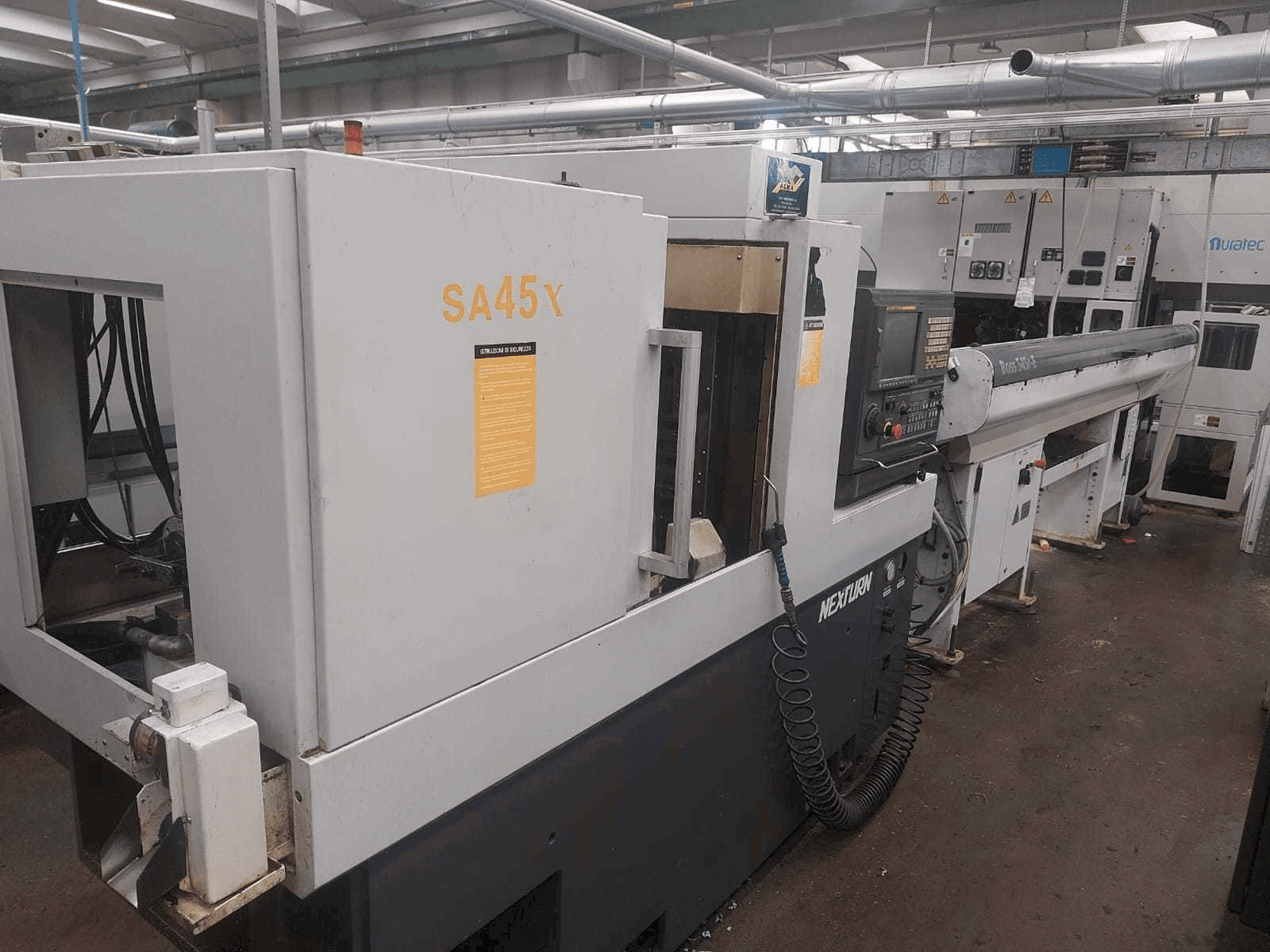 Makine Nexturn SA 45X - Sol taraftaki görüntü