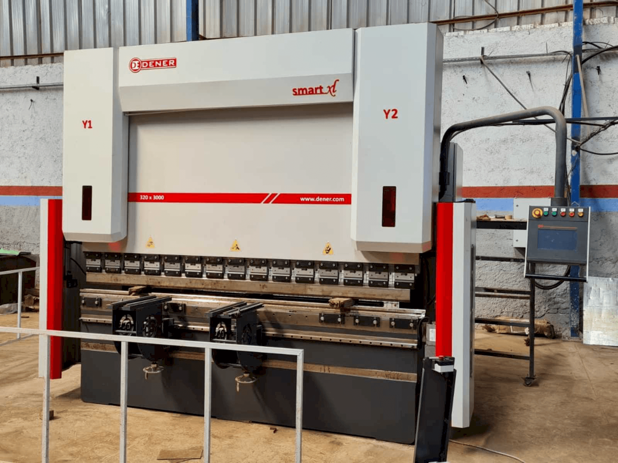 Makine DENER SX 30320 - Önden görünüm