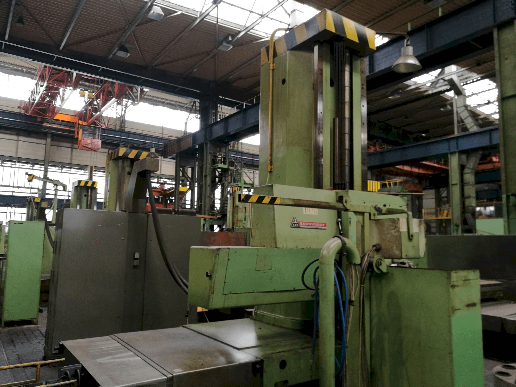 Makine TOS WHN 13 - Önden görünüm