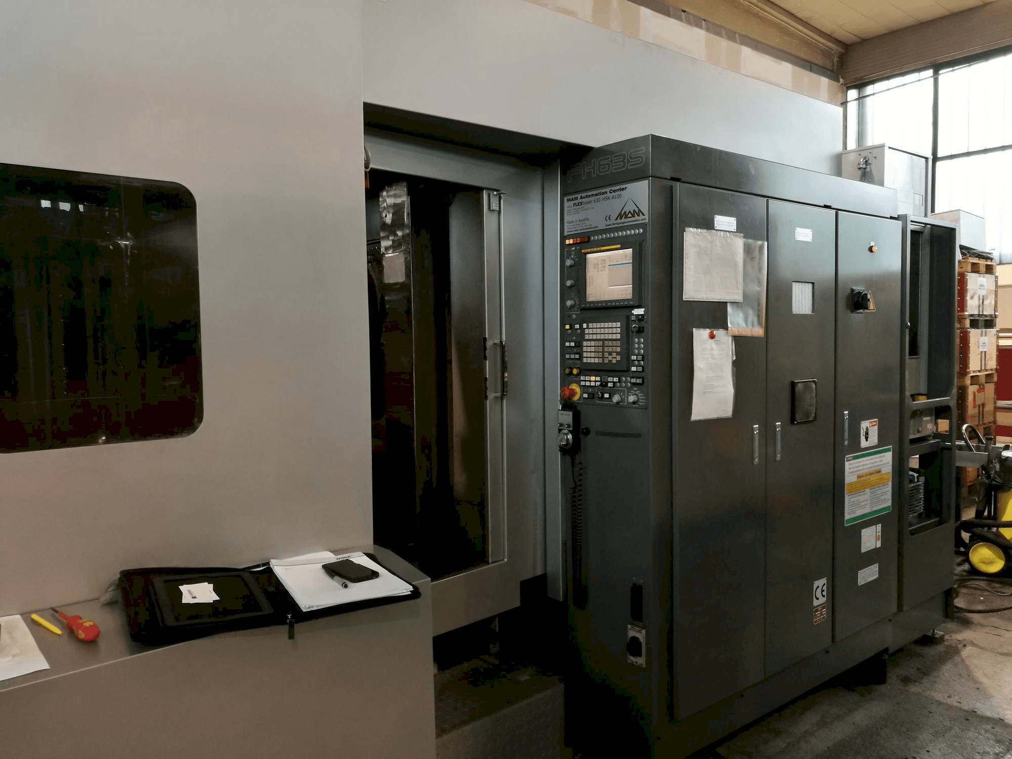 Makine TOYODA FH 63S - Önden görünüm