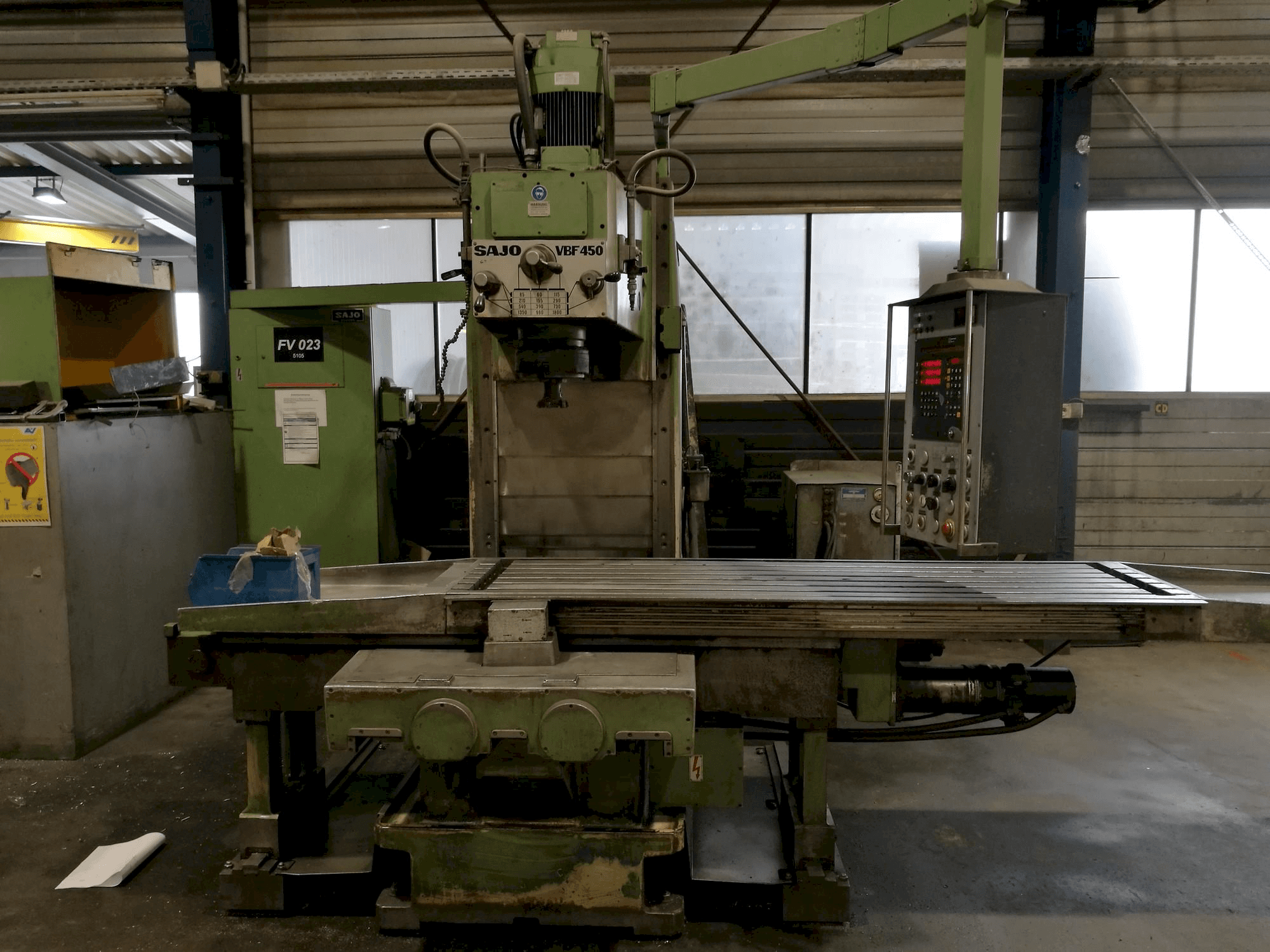 Makine SAJO VBF450 - Önden görünüm