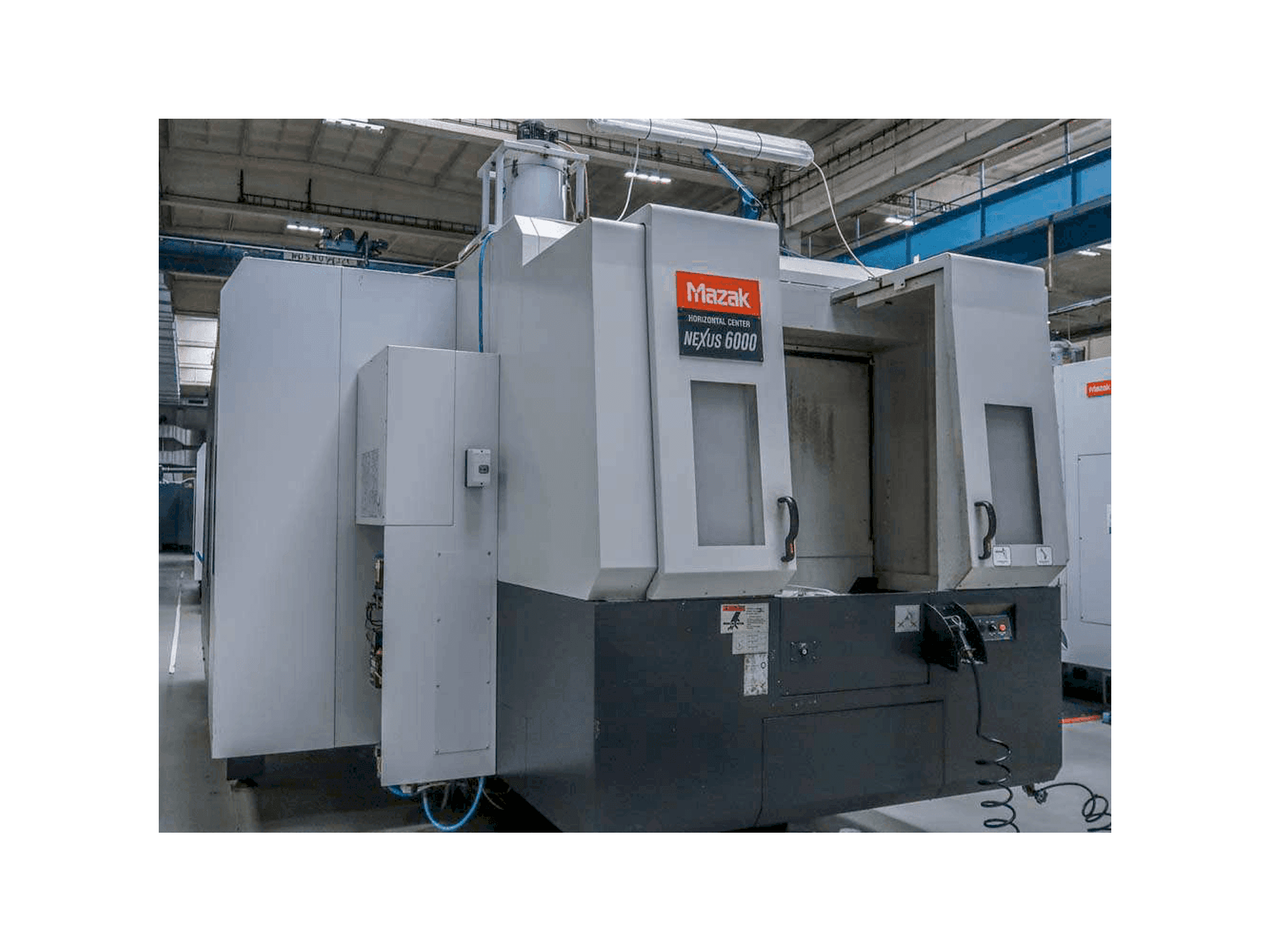 Makine Mazak NEXUS HCN 6000 - Önden görünüm