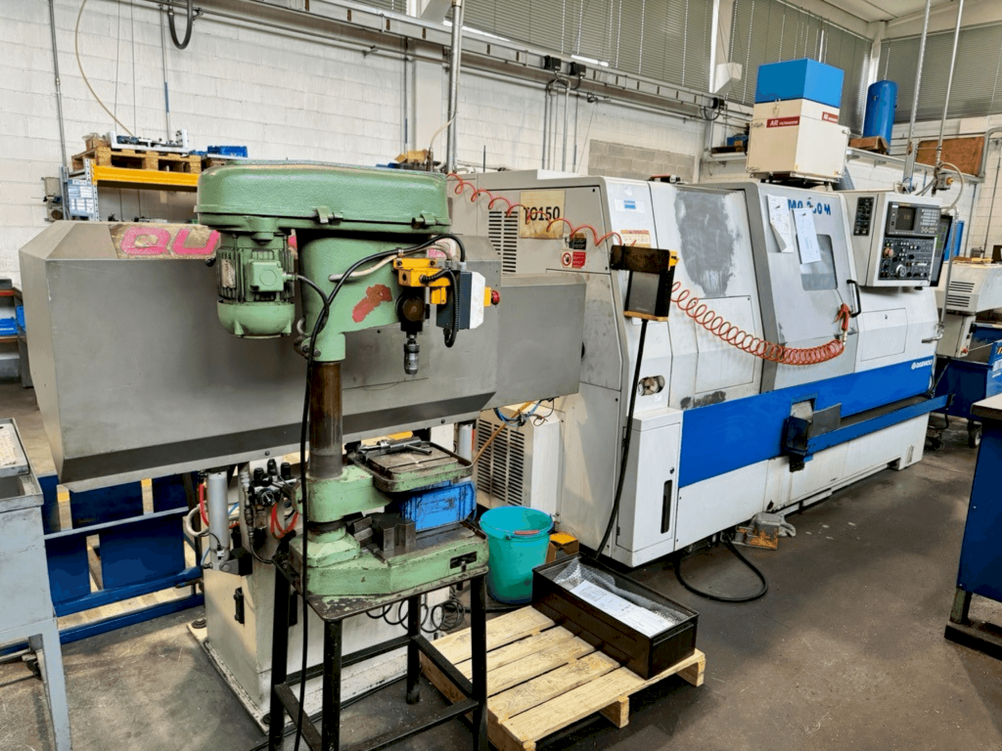 Makine DAEWOO PUMA 250 M (1998) - Önden görünüm