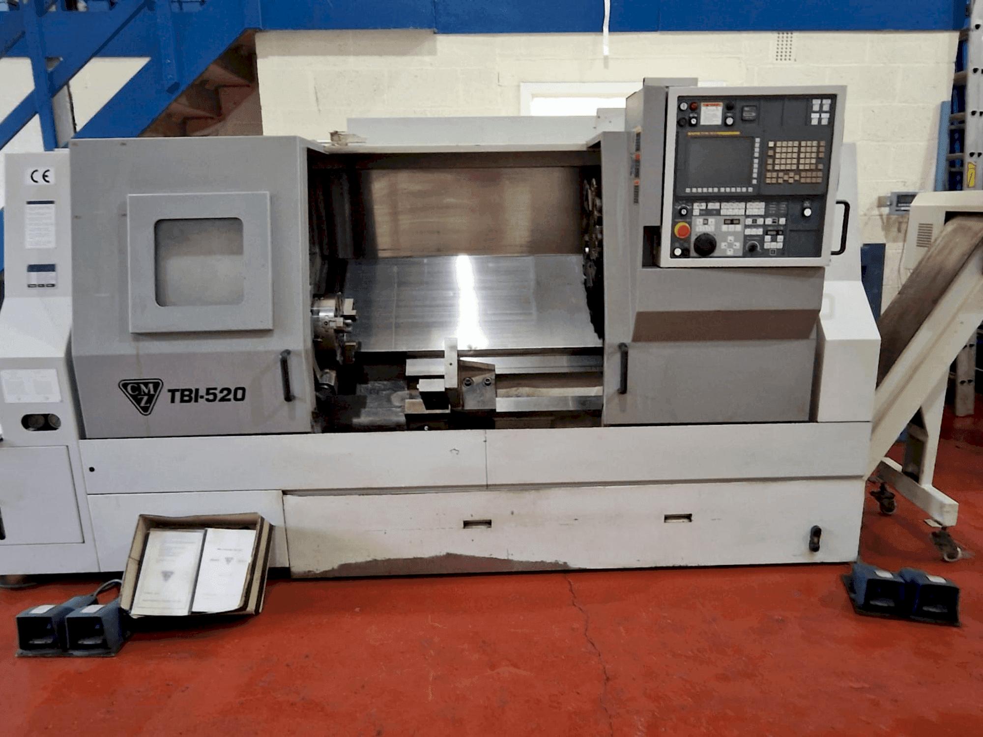 Makine CMZ TBI 520 CNC - Önden görünüm
