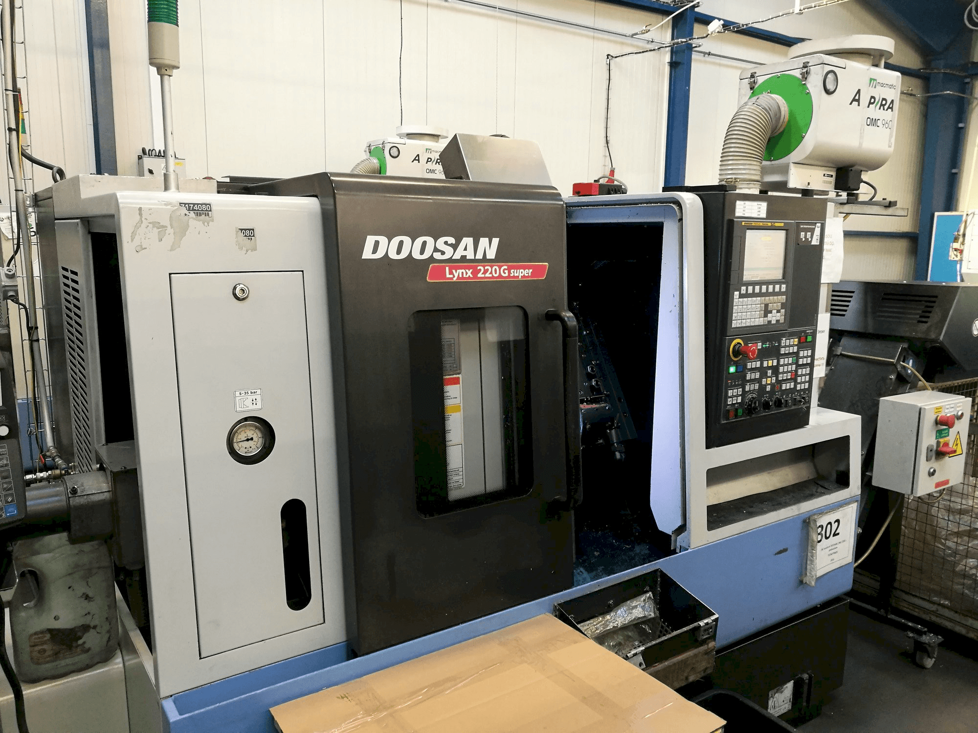 Makine Doosan Lynx 220GA - Önden görünüm