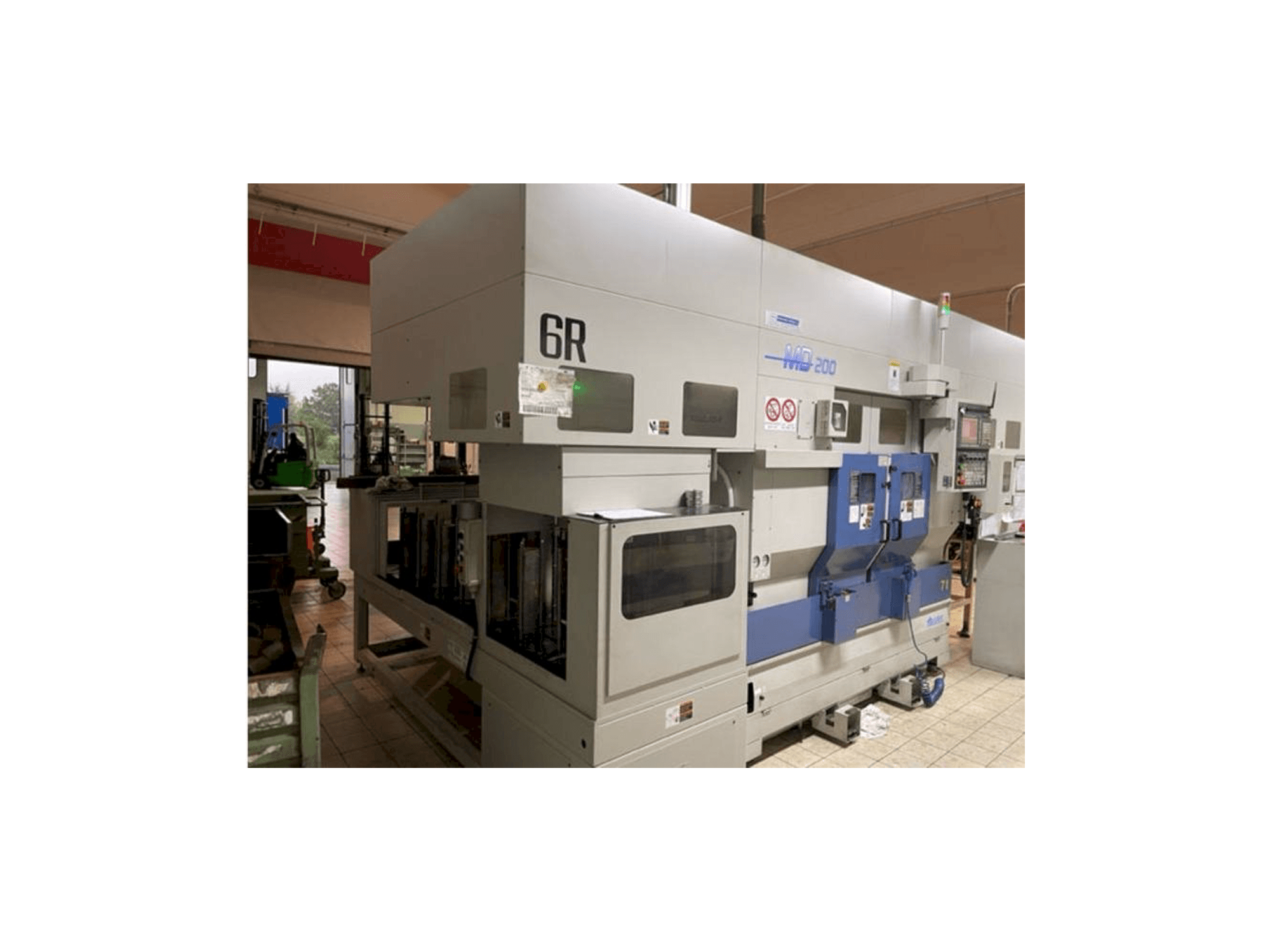 Makine Muratec MD 200 - Önden görünüm