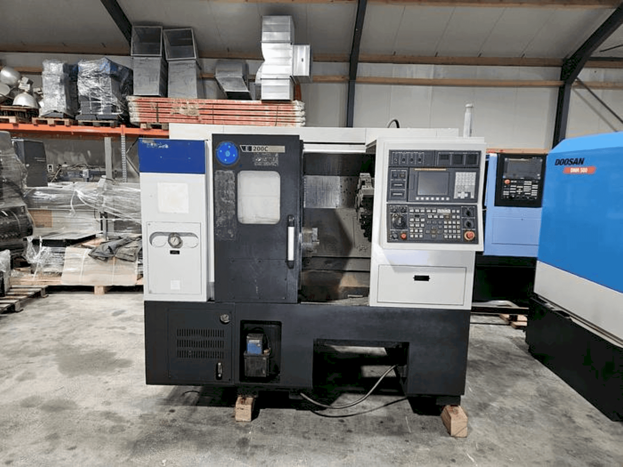 Makine Hyundai Wia E200C - Önden görünüm