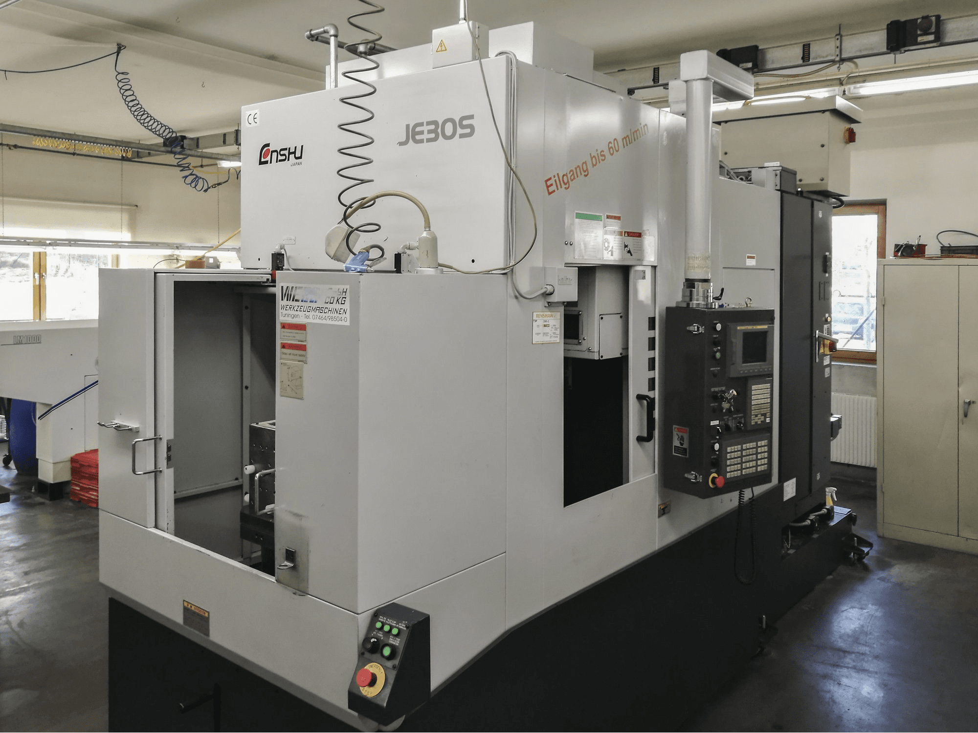 Makine Enshu - Sağdan görünüm JE30S