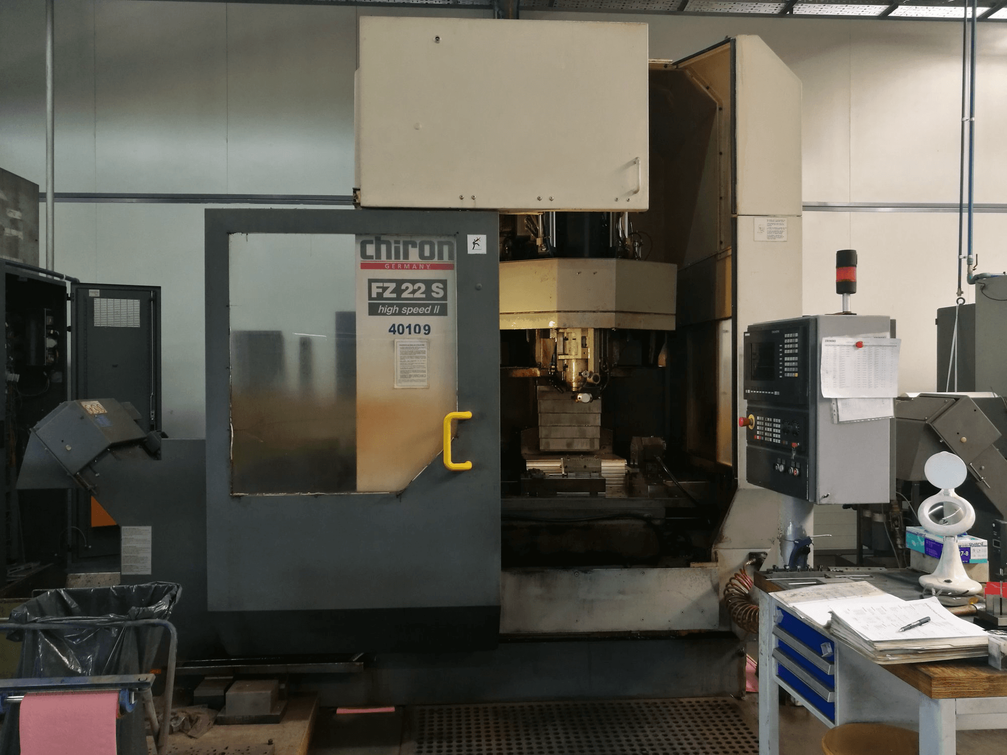 Makine Chiron - Önden görünüm FZ 22 S